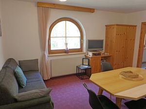 23839121-Ferienwohnung-8-See-300x225-4