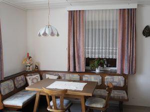 23640979-Ferienwohnung-5-Seeboden-300x225-4