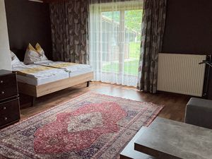 24012630-Ferienwohnung-4-Seeboden-300x225-3