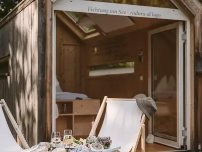 refugium am see_Frühstück auf der Terrasse