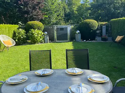 Gartenfoto stehend;komprimiert