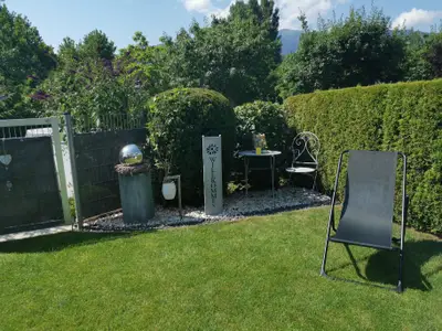 Gartenfoto Sommer Rechts