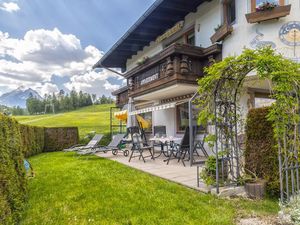 24052869-Ferienwohnung-2-Seefeld in Tirol-300x225-2