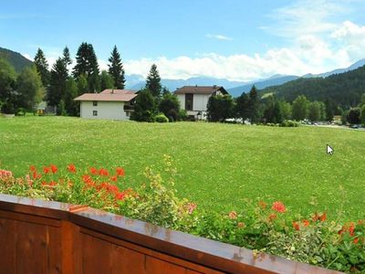 Aussicht Balkon Sommer Landhaus Thöni Seefeld