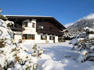 24054102-Ferienwohnung-2-Seefeld in Tirol-300x225-2