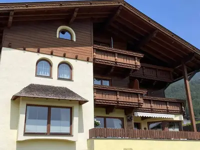 Ferienwohnung für 8 Personen (145 m²) in Seefeld in Tirol 2/10