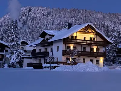 Schoenangerhof Abend