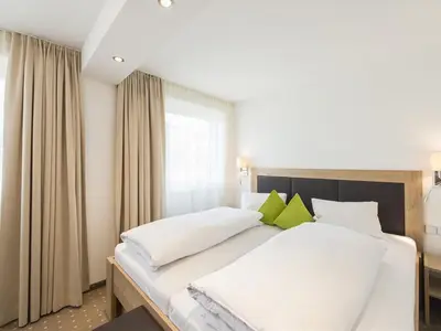 Zimmer mit Doppelbett