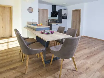 Ferienwohnung für 6 Personen (75 m²) in Seeg 7/10