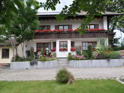 Ferienwohnung für 2 Personen (30 m²) in Seeg 4/10