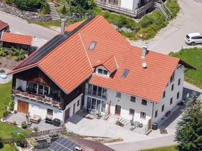 Ferienwohnung für 2 Personen (76 m²) in Seeg 1/10