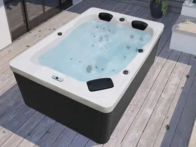 Jacuzzi