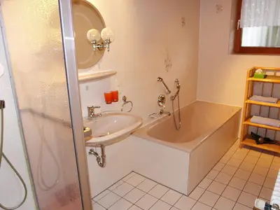 INSIDE, BATHROOM