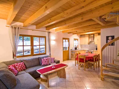 Photo, INSIDE, OUTSIDE