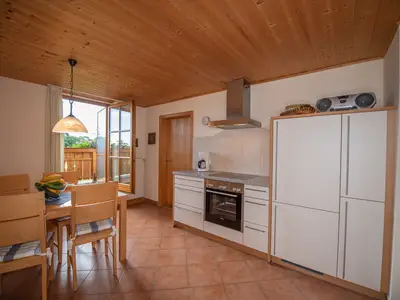 Küche und Essbereich