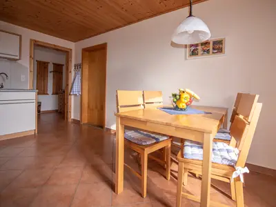 Küche und Essbereich