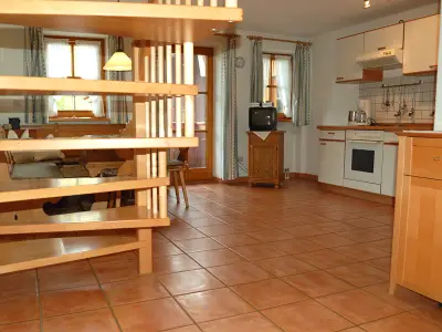 Küche und Essbereich