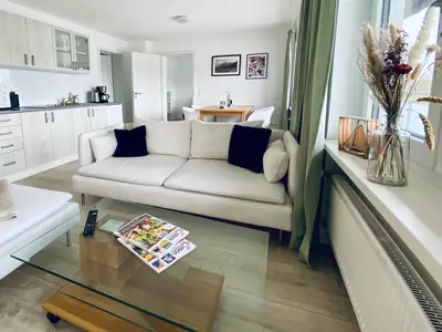 Wohn- und Essbereich mit Küche