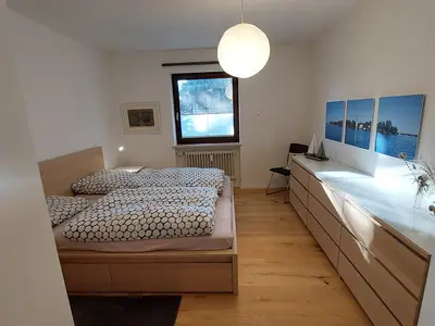 Elternschlafzimmer 01