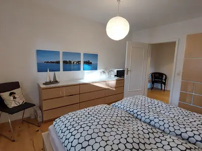 Elternschlafzimmer 02