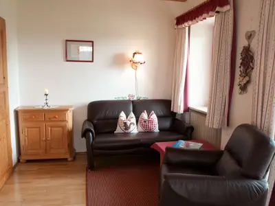 Wohn- Schlafbereich mit Sofa