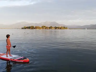 SUP vor Fraueninsel