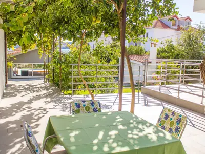 Ferienwohnung für 4 Personen (55 m²) in Seget Donji 8/10