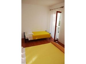 23940917-Ferienwohnung-6-Seget Donji-300x225-5