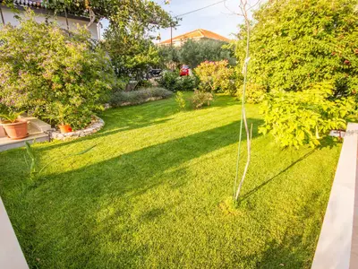 Ferienwohnung für 4 Personen (80 m²) in Seget Donji 5/10