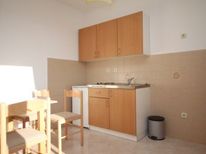 18323134-Ferienwohnung-5-Seget Donji-300x225-4