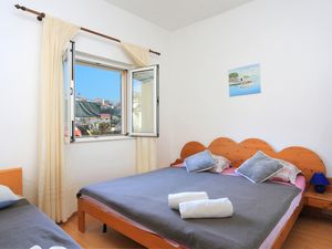 22331177-Ferienwohnung-4-Seget Donji-300x225-5