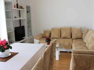 24058778-Ferienwohnung-7-Seget Donji-300x225-2