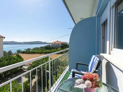 Ferienwohnung für 7 Personen (120 m²) in Seget Donji 2/10