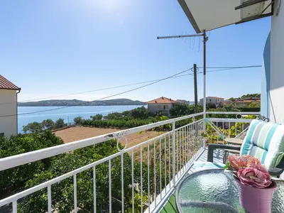 Ferienwohnung für 7 Personen (120 m²) in Seget Donji 6/10