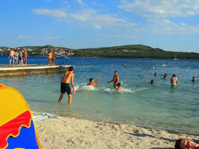 Ferienwohnung für 8 Personen (150 m²) in Seget Donji 5/10