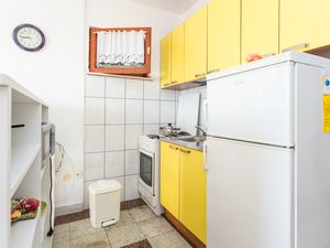 23926424-Ferienwohnung-5-Seget Vranjica-300x225-3