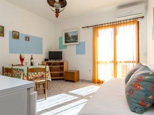 23928877-Ferienwohnung-4-Seget Vranjica-300x225-1