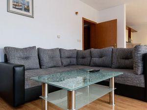 24050880-Ferienwohnung-4-Seget Vranjica-300x225-4