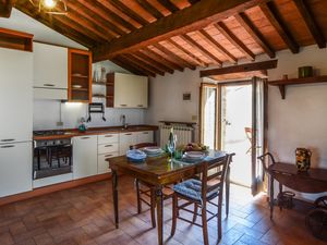 24048260-Ferienwohnung-2-Seggiano-300x225-2