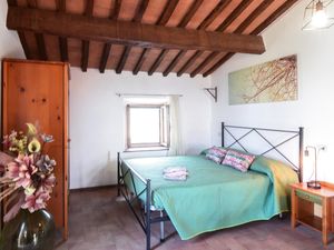 24048260-Ferienwohnung-2-Seggiano-300x225-4