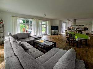 19264158-Ferienwohnung-4-Sehlen-300x225-2