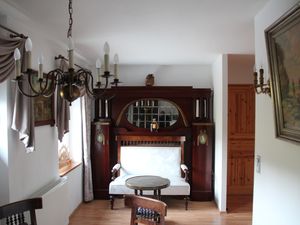 22486411-Ferienwohnung-8-Sehmatal-300x225-3