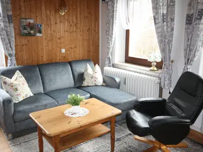 Ferienwohnung für 4 Personen (50 m²) in Sehmatal 2/10