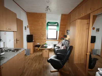 Ferienwohnung für 2 Personen (25 m²) in Sehmatal 2/10