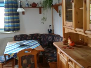 19122698-Ferienwohnung-4-Selb-300x225-3