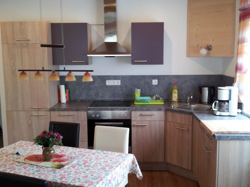 23513463-Ferienwohnung-4-Selb-800x600-2