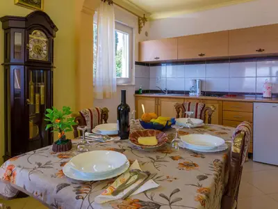 Ferienwohnung für 3 Personen (42 m²) in Selce 6/10