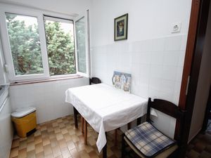 18692980-Ferienwohnung-5-Selce-300x225-1