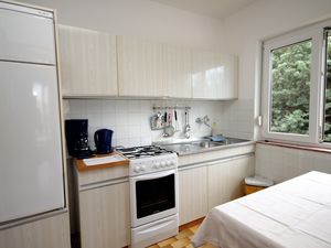 18692980-Ferienwohnung-5-Selce-300x225-2