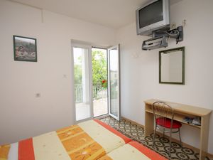 18692980-Ferienwohnung-5-Selce-300x225-4